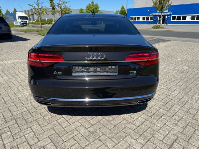 Fahrzeugabbildung Audi A8 3.0 TDI clean diesel quattro,21 Zoll Vollaust
