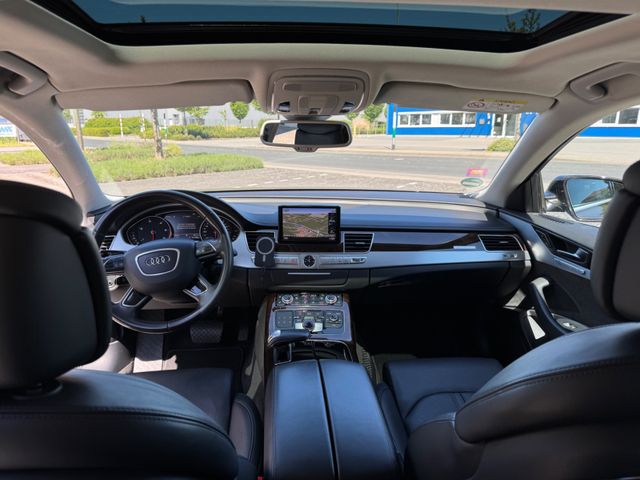 Fahrzeugabbildung Audi A8 3.0 TDI clean diesel quattro,21 Zoll Vollaust