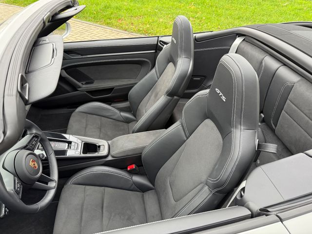 Fahrzeugabbildung Porsche 992 GTS Cabrio,Bose,Carbon,GTS Paket,Komfortzug.