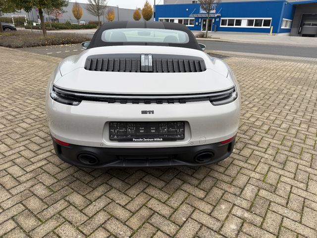 Fahrzeugabbildung Porsche 992 GTS Cabrio,Bose,Carbon,GTS Paket,Komfortzug.