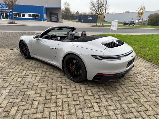 Fahrzeugabbildung Porsche 992 GTS Cabrio,Bose,Carbon,GTS Paket,Komfortzug.